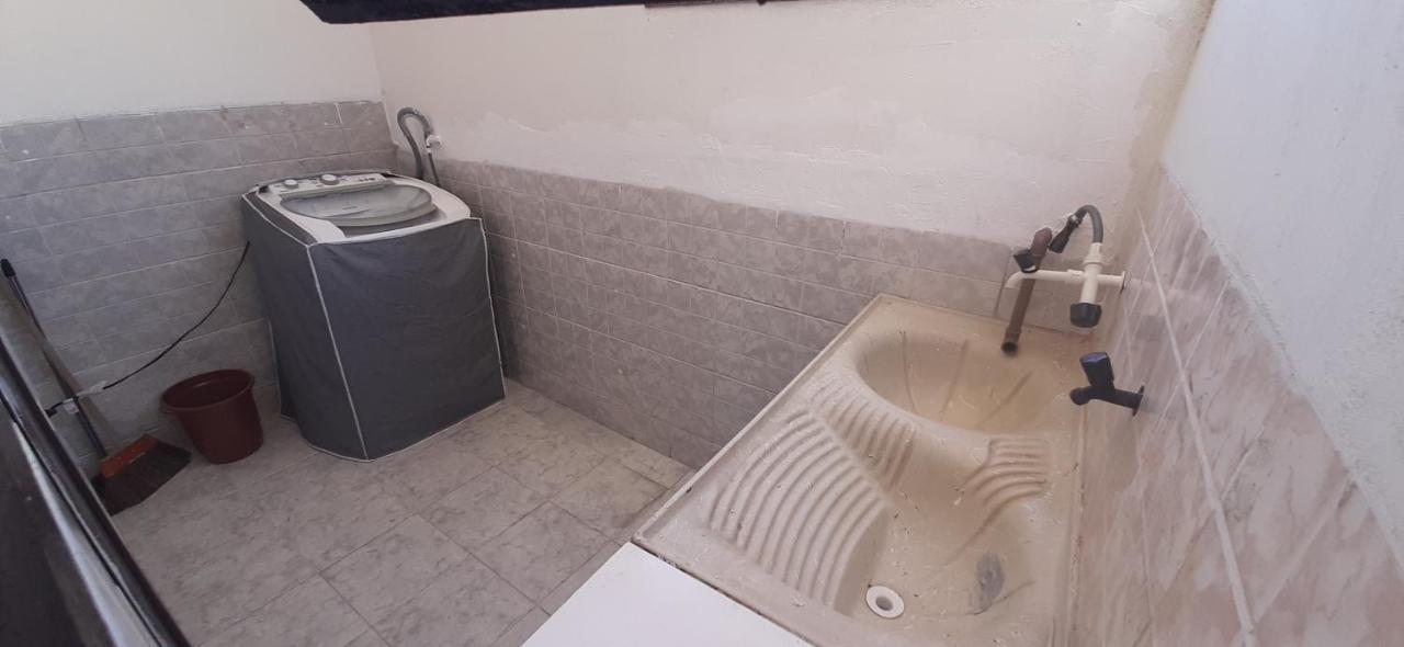 Casa 2 Quartos Em Cabo Frio Piscina E Area Gourmet Cantim Do Goiano Hospedagens エクステリア 写真